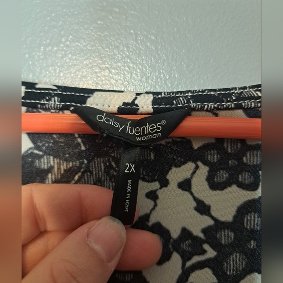 🌈Daisy Fuentes Black and White Dress. Size 2x - Picture 2 of 4